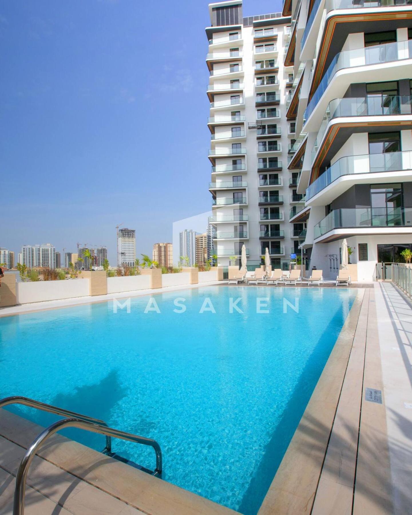 Apartment Modern 1br Jvc Balcony & Free Parking Pool
